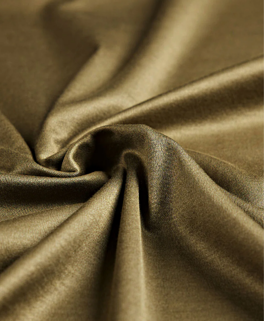 OLIVE GREEN LUXX T-SHIRT